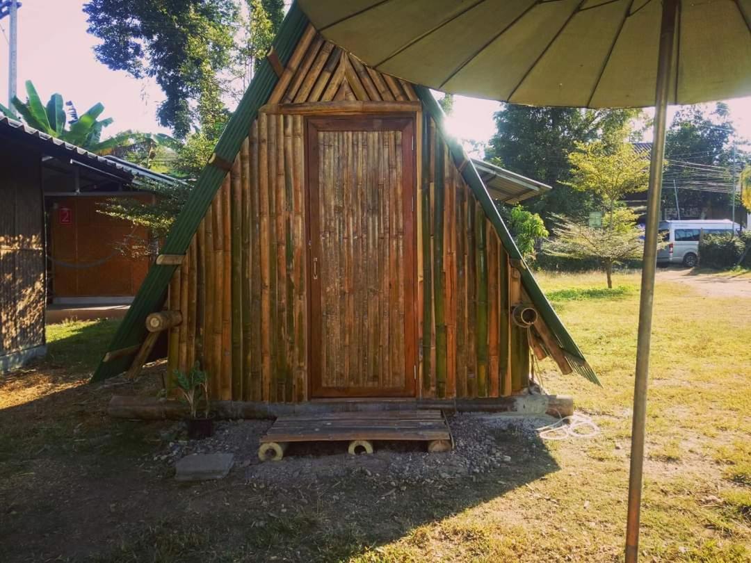 Hotel Sleepy Hut Pai Exterior foto